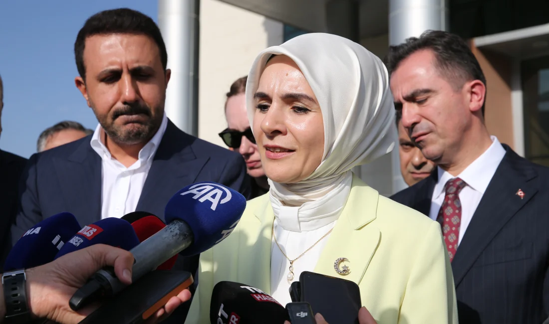 Bakan Göktaş: “Yarı Zamanlı Çalışma Ailelere Nefes Aldıracak” Aile ve Sosyal Hizmetler Bakanı Mahinur Özdemir Göktaş, Bitlis’te yarı