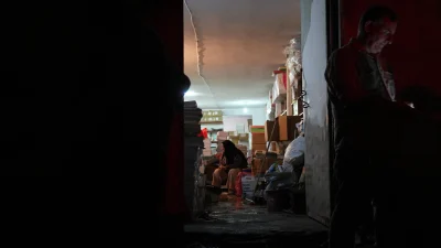  Ankara’da akşam saatlerinde başlayan sağanak ve fırtına sele yol