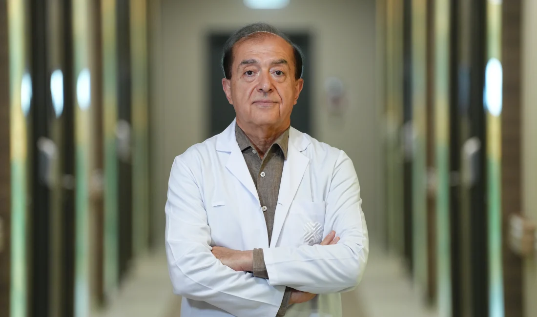 Karpuz Zehirleyebilir: Tüketmeden Önce Bu Kurallara Dikkat! Yaz aylarının vazgeçilmezi karpuz, hijyenik koşullarda tüketilmediğinde ciddi sağlık sorunlarına