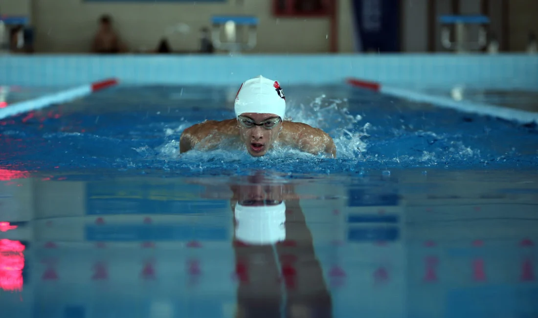 Aydınlı milli yüzücü Yaman Rüzgar Kızılet, Avrupa şampiyonluğunun ardından gözünü