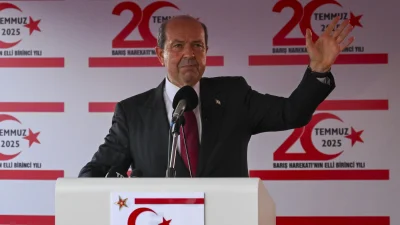 Cumhurbaşkanı Tatar, Lefkoşa’da düzenlenen törenlerde KKTC’nin büyüyen altyapısına dikkat çekti