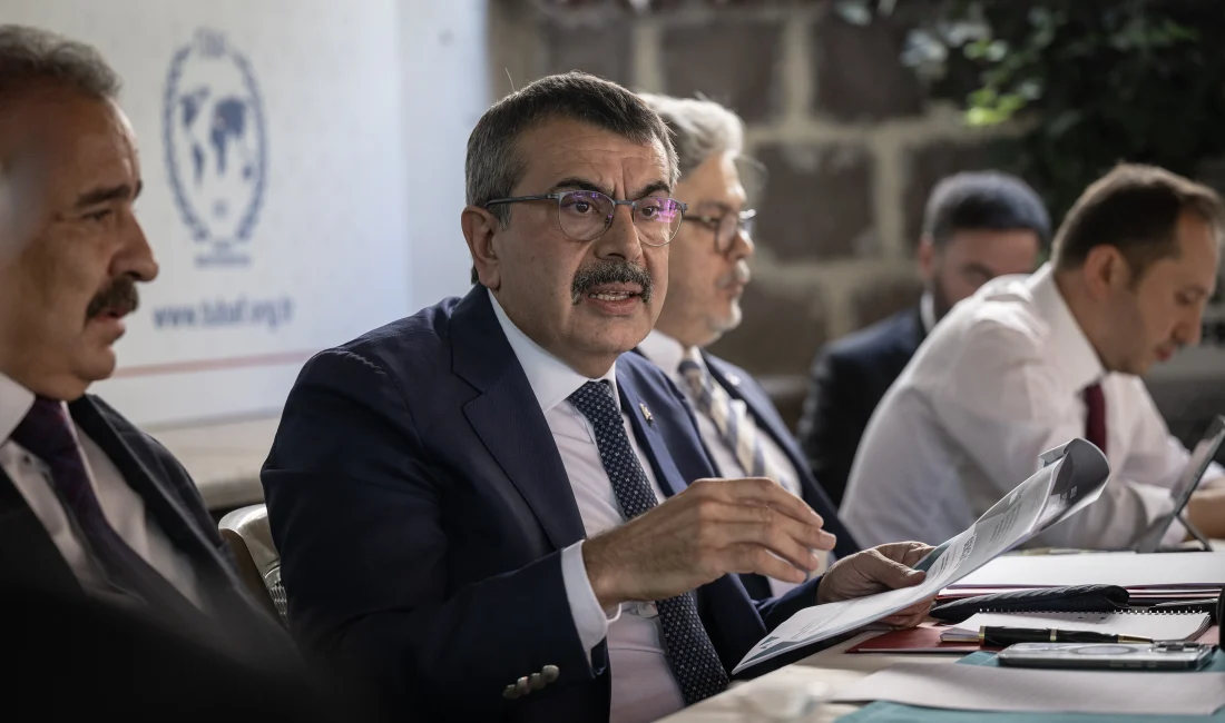 Bakan Tekin’den LGS ve Özel Okullar Açıklaması: “Algı Operasyonuna İzin Vermeyiz” Milli Eğitim Bakanı Yusuf Tekin, LGS ve özel okullar üzerinden