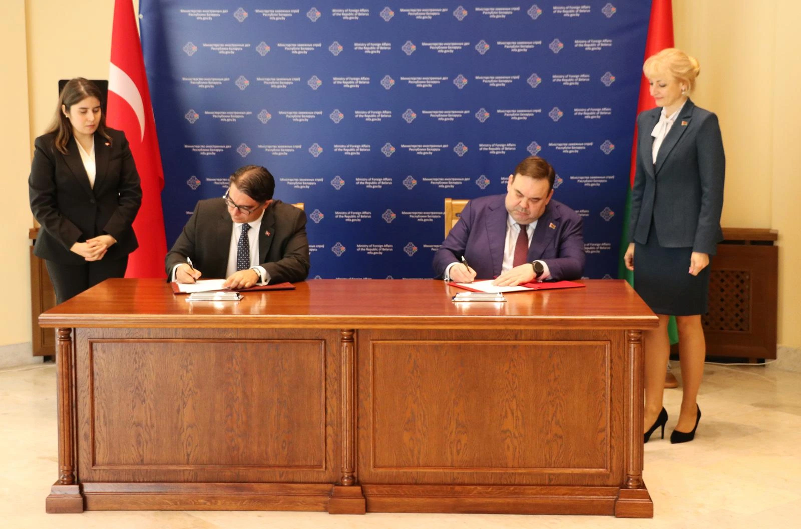 Uluslararası taşımacılık yapanlar için Türkiye ve Belarus arasında vize muafiyeti