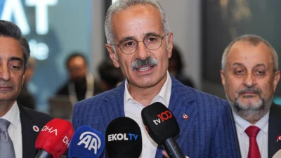 Ulaştırma ve Altyapı Bakanı Abdulkadir Uraloğlu, Türksat 6A'nın ardından değişken