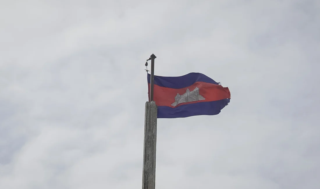 Tayland-Kamboçya sınırında çıkan çatışmalarda 12 kişi yaşamını yitirdi, 14 kişi