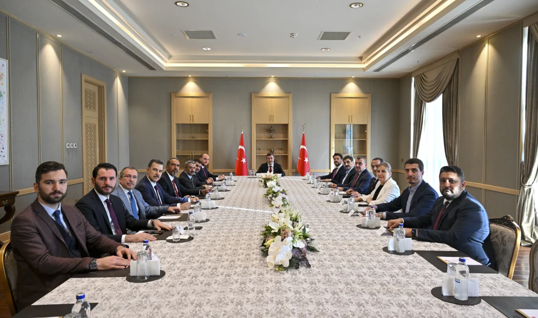  Cumhurbaşkanı Yardımcısı Cevdet Yılmaz, AK Parti Genel Başkan Yardımcısı