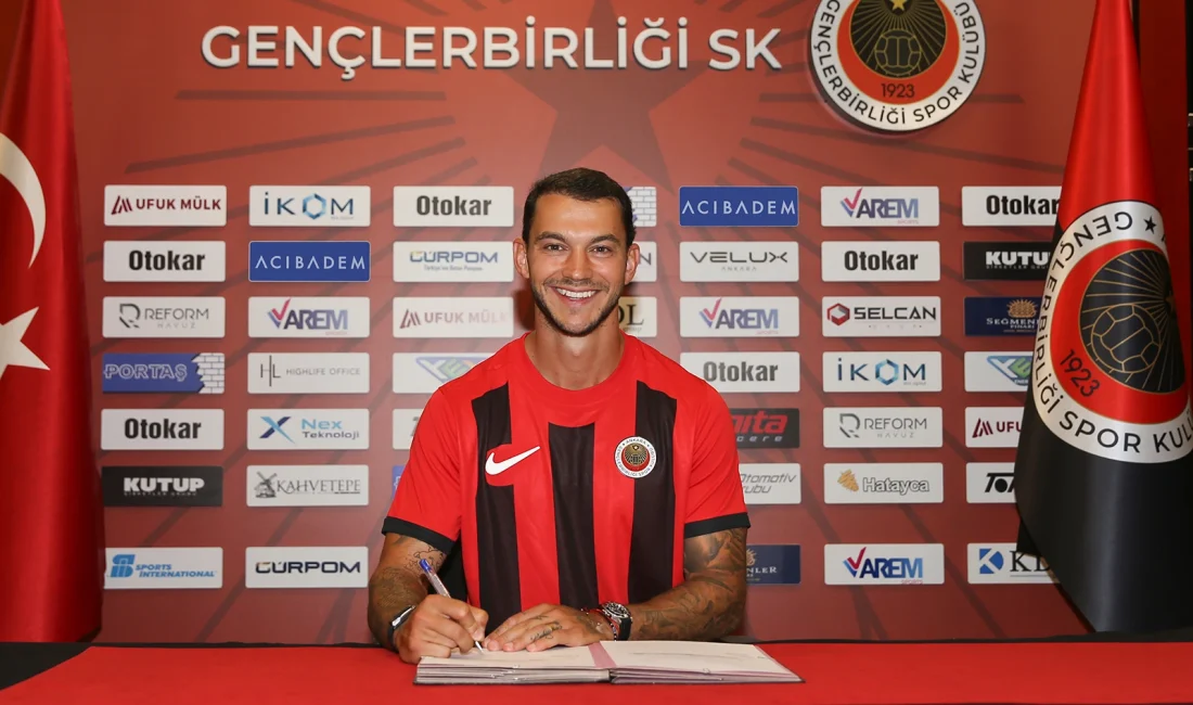 Gençlerbirliği, Süper Lig deneyimi bulunan Pedro Pereira’yı transfer ederek savunma