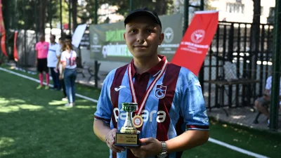 Kanseri yenen 27 yaşındaki Yasin Belen’in sosyal medya çağrısı sonrası