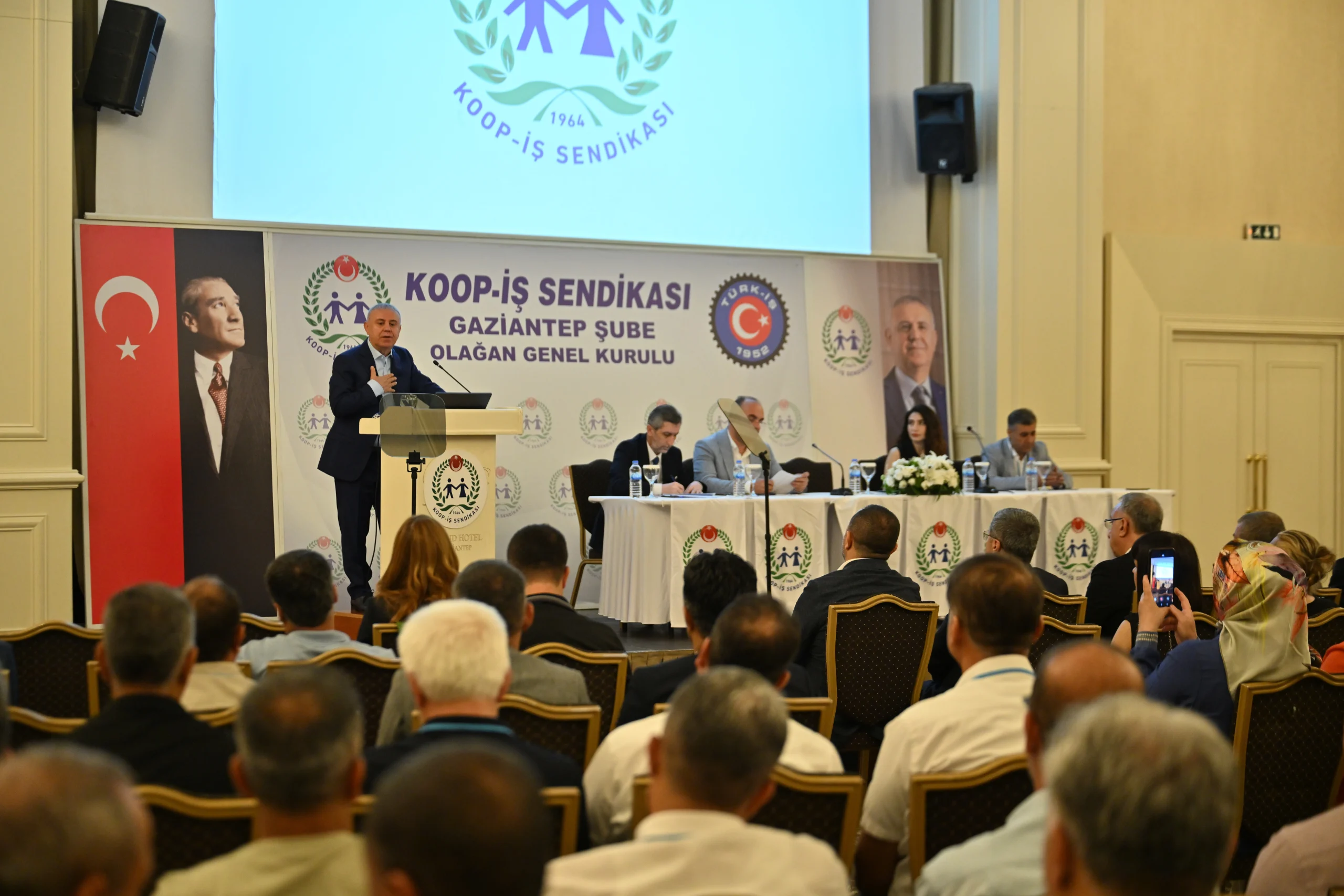 TÜRK-İŞ Genel Başkan Yardımcısı Alemdar, emekçilerin haklarını savunabilmesi için sendikal