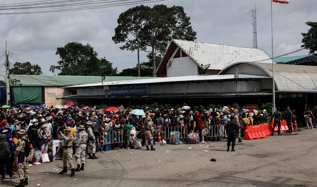 Tayland ile Kamboçya Sınırında Ateşkes Sağlandı Tayland ve Kamboçya, sınır hattında yaşanan çatışmalar sonrası Malezya'nın girişimiyle