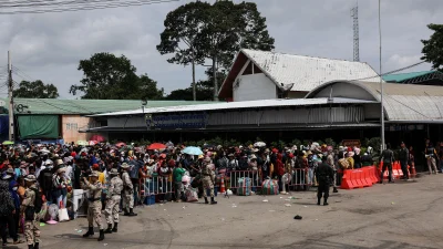 Tayland ve Kamboçya, sınır hattında yaşanan çatışmalar sonrası Malezya'nın girişimiyle