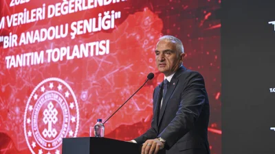 Kültür ve Turizm Bakanı Ersoy, Türkiye’nin turizm gelirinde 2025’in ilk