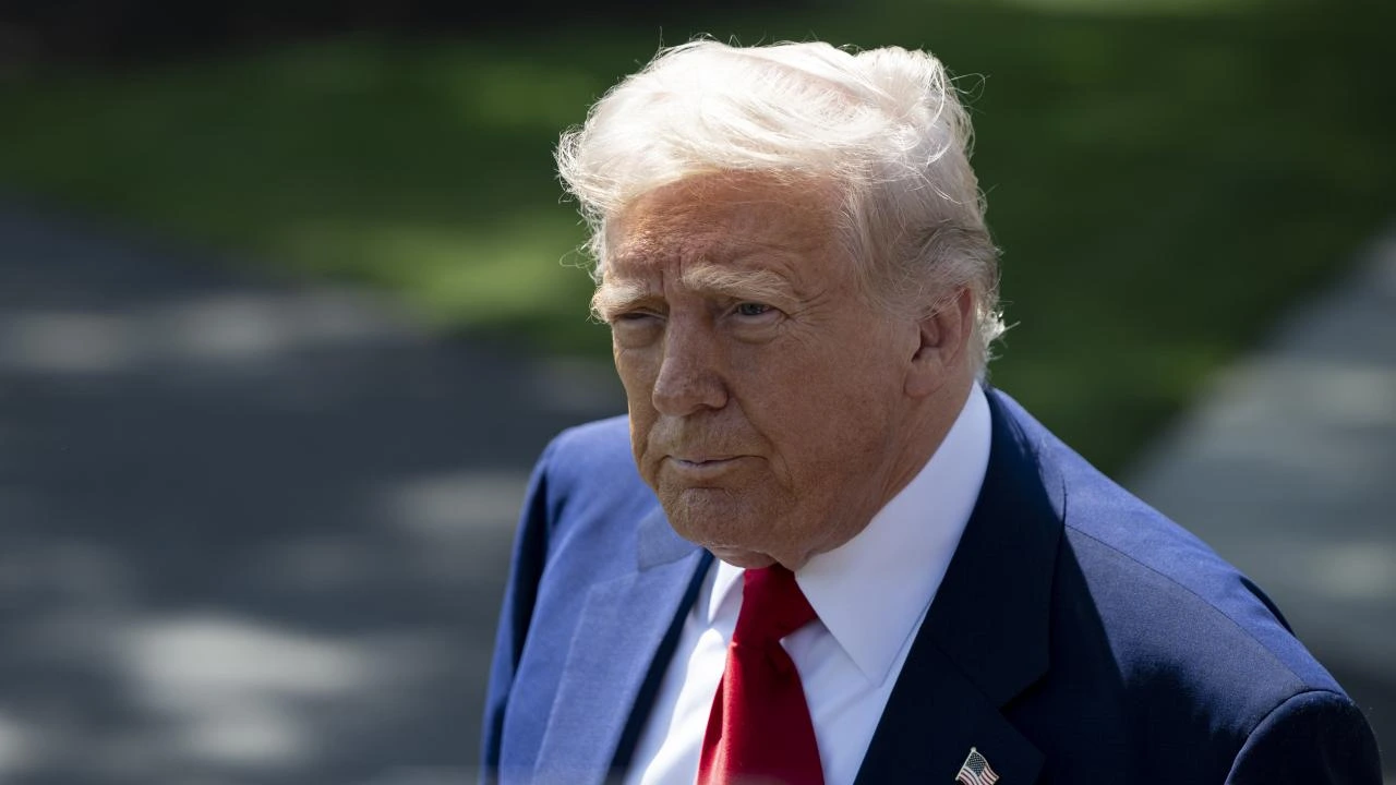 Donald Trump, Endonezya ile tarihi bir ticaret anlaşmasına imza attıklarını