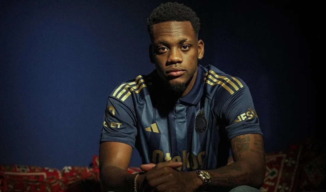 Fenerbahçe, Jhon Duran’ı Kiralık Olarak Kadrosuna Kattı Fenerbahçe, 21 yaşındaki Kolombiyalı golcü Jhon Duran'ı Al Nassr'dan 1