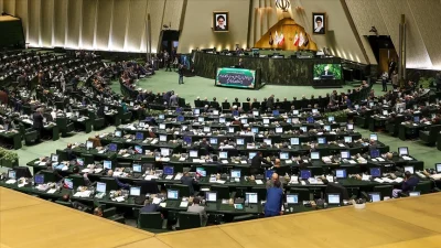 İran, BM yaptırımlarının geri gelmesi halinde Nükleer Silahların Yayılmasının Önlenmesi