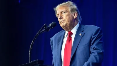 Trump, Hindistan’ın ticari tutumunu eleştirerek BRICS’in dolara saldırı niteliğinde olduğunu