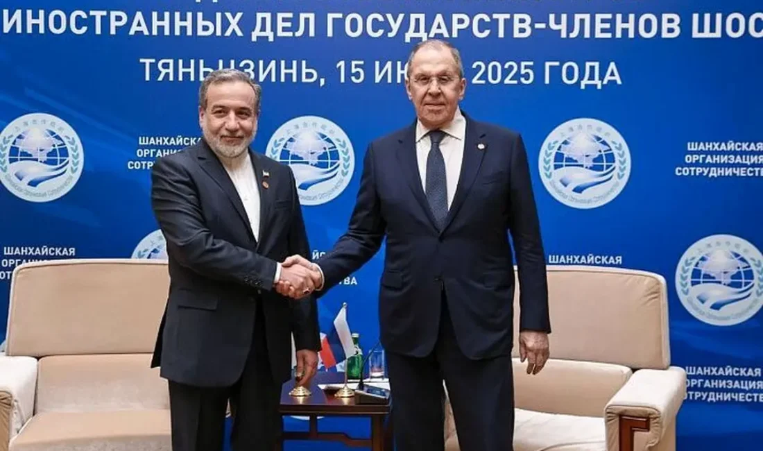 Rusya ve İran, Nükleer Program Krizini Diplomasiyle Aşmak İstiyor Rusya ve İran, nükleer program krizinin uluslararası hukuk çerçevesinde