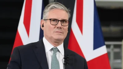 İngiltere Başbakanı Keir Starmer, Trump’ın girişimlerinin Ukrayna’da barışa giden süreçte