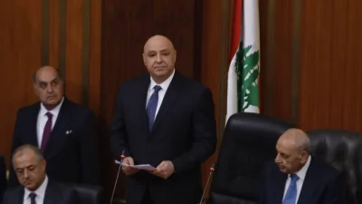 Lübnan hükümeti, Hizbullah dahil ülkedeki tüm silahlı grupların silahsızlandırılması ve