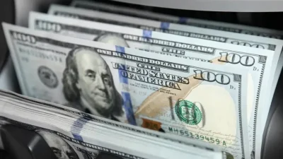 Yeni haftaya yükselişle başlayan dolar/TL, 40,68 seviyesinden işlem görürken, yatırımcılar