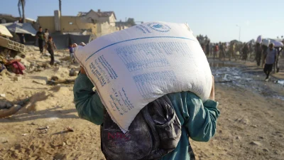 Gazze’de esir tutulan İsrailli Evyatar David, günlerdir açlık çektiğini ve