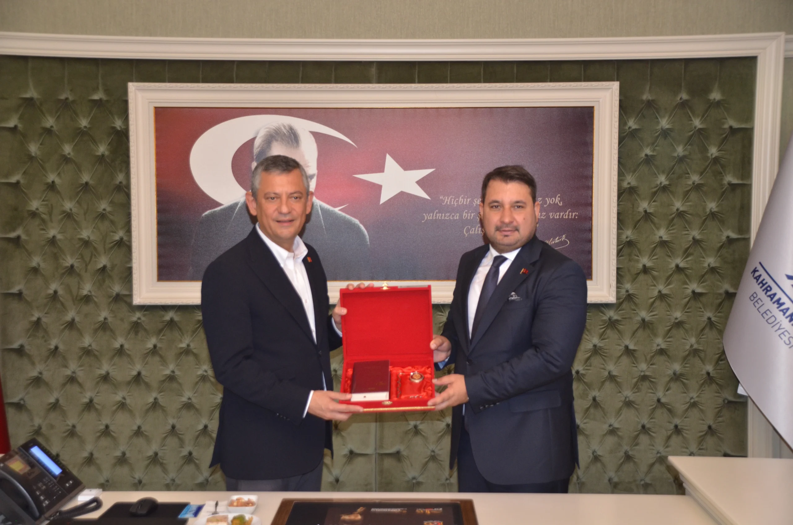 CHP Lideri Özgür Özel, Ankara’nın Kahramankazan ilçesinde partisinin çalışmalarını yerinde