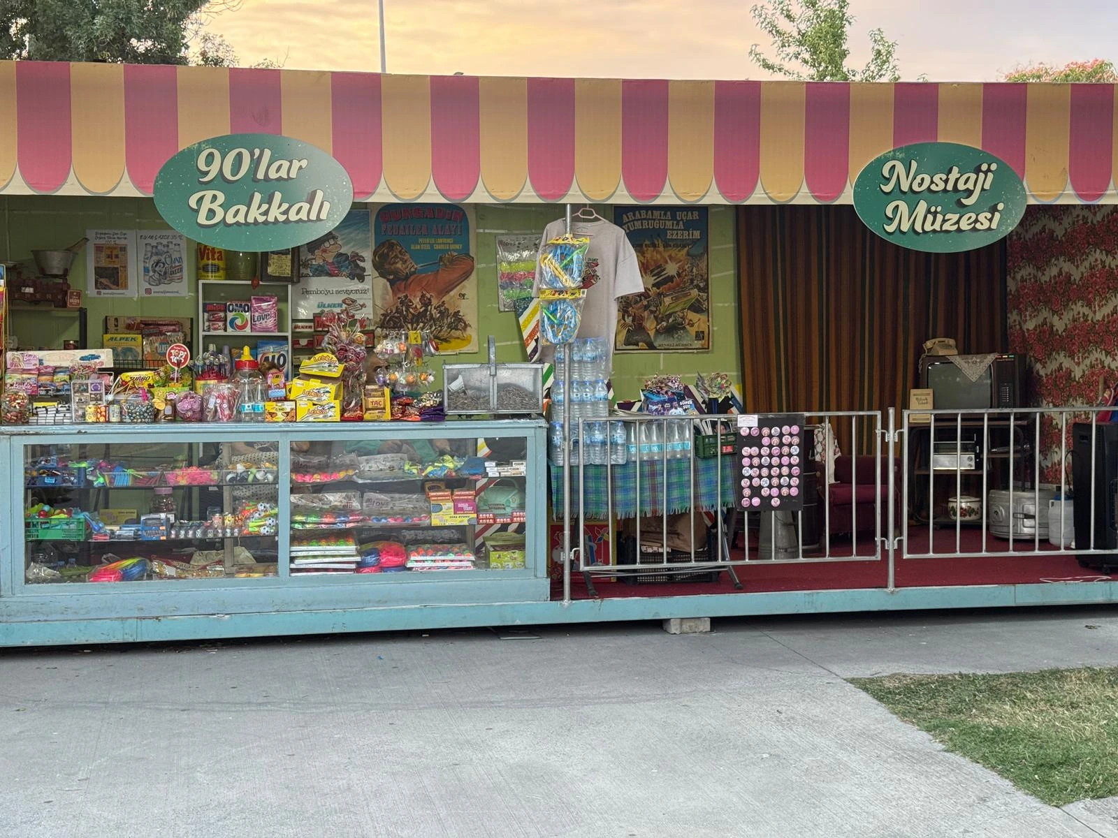 1990’lı yılların müziği, kültürü ve lezzetleri İstanbul’daki 90’lar Festivali’nde yeniden