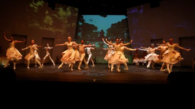 Bodrum Kalesi’nde düzenlenen 22. Uluslararası Bodrum Bale Festivali, "Kuğu Gölü"