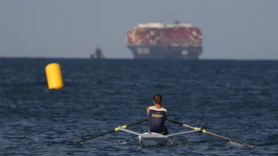 Çanakkale'de gerçekleştirilen Sahil Sürat Türkiye Kupası'nda çeyrek final karşılaşmaları kıyasıya