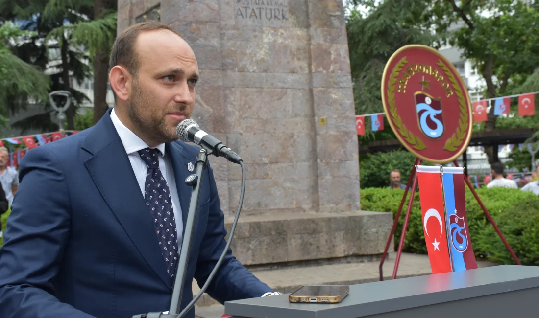 Trabzonspor 58. Yaşını Gururla Kutladı Trabzonspor, 58 yıllık köklü tarihini ve başarılarını anlamlı bir törenle