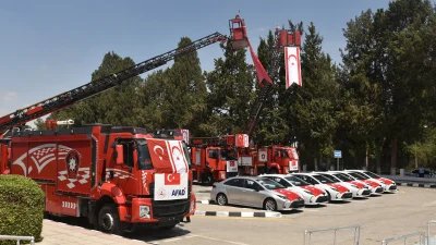 Türkiye, Kuzey Kıbrıs Türk Cumhuriyeti’ne 29 hizmet aracı hibe etti.