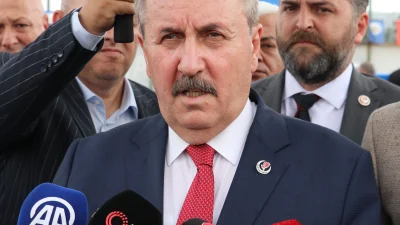 BBP Genel Başkanı Mustafa Destici, CHP lideri Özgür Özel’in Filistin