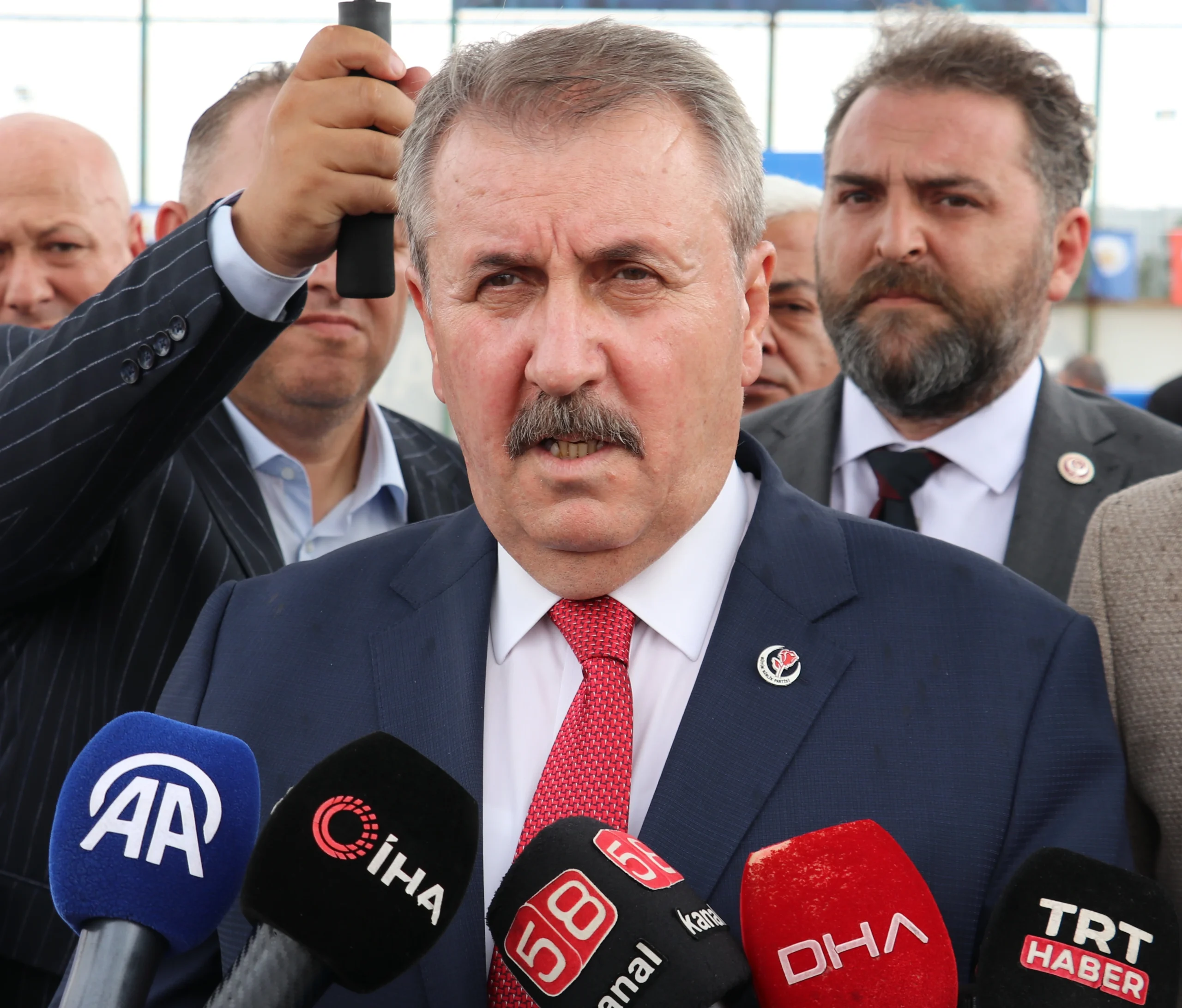BBP Genel Başkanı Mustafa Destici, CHP lideri Özgür Özel’in Filistin