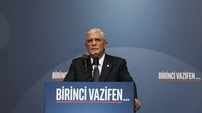 İYİ Parti Genel Başkanı Müsavat Dervişoğlu, Bursa’da düzenlenen mitingde kimlik