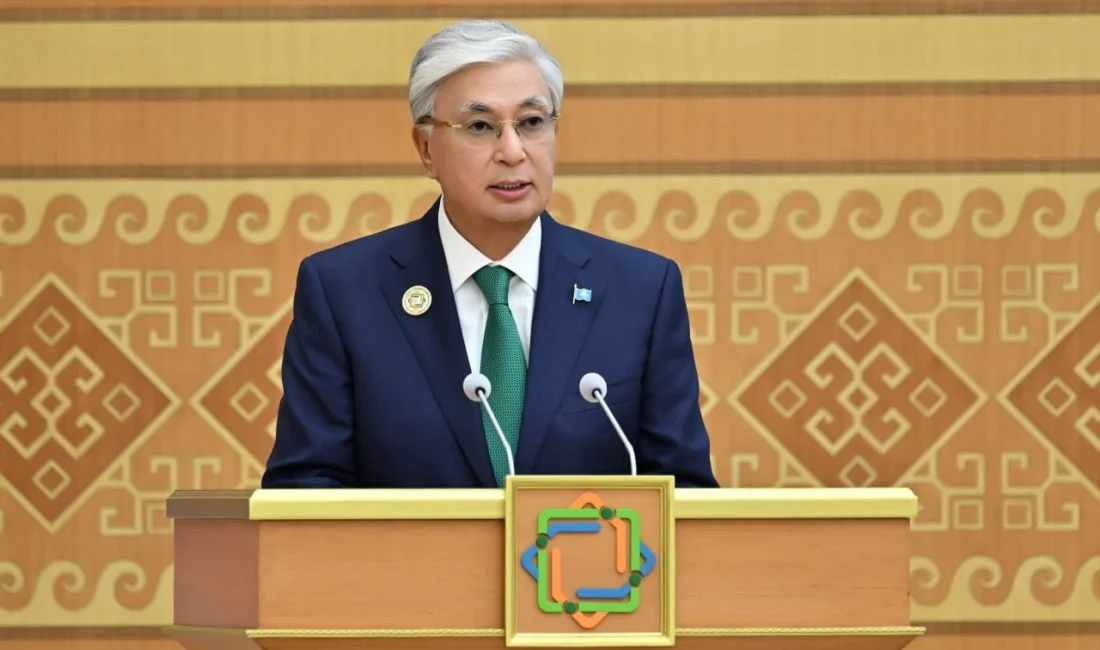 Tokayev: Denize Kıyısı Olmayan Ülkeler İçin Ulaşım Hâlâ Büyük Sorun Tokayev, ulaşım altyapısındaki yetersizliğin denize kıyısı olmayan ülkeler için ticaret