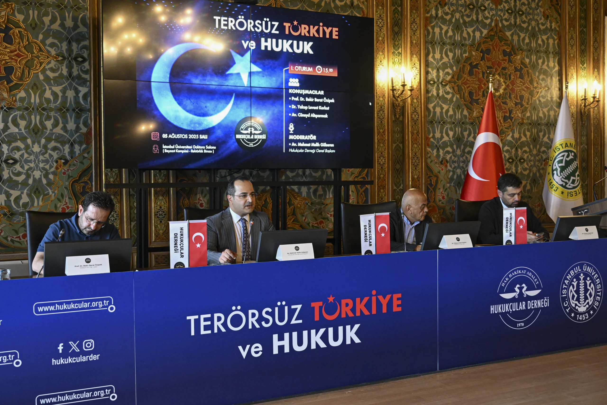 “Terörsüz Türkiye ve Hukuk” panelinde, terörle mücadele sürecinde anayasa, ceza