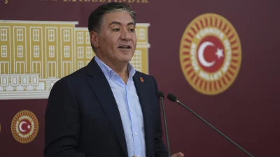CHP’li Murat Emir, “Milli Dayanışma, Kardeşlik ve Demokrasi Komisyonu”nun ilk