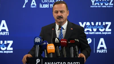 Anahtar Parti lideri Yavuz Ağıralioğlu, Meclis’teki komisyona sert eleştiriler yöneltti