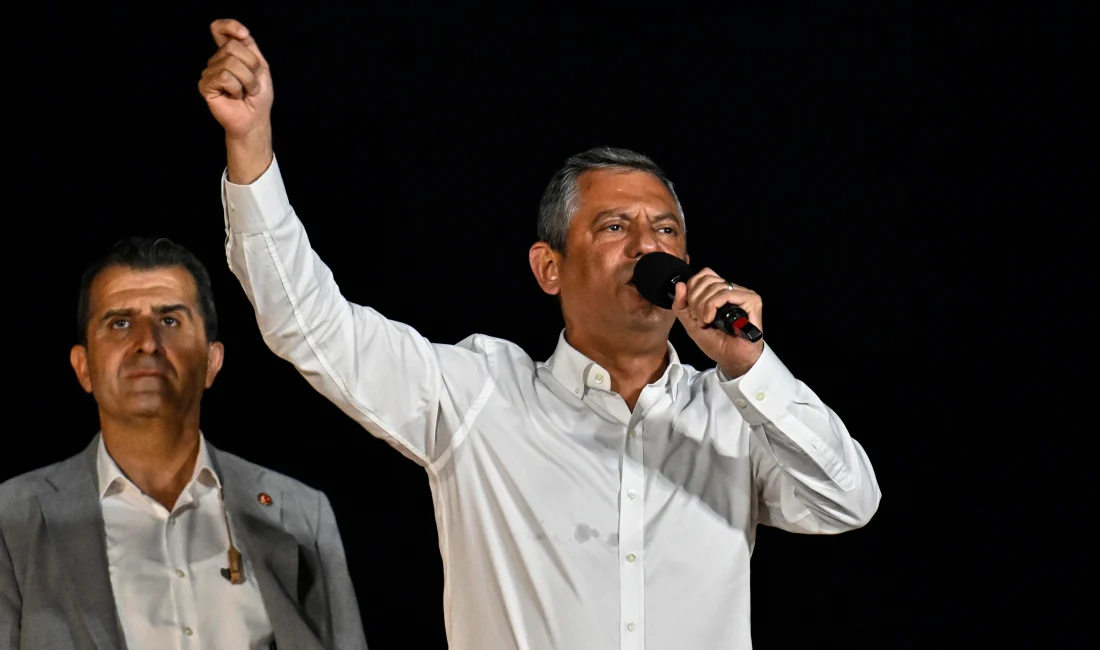 CHP Genel Başkanı Özgür Özel, Tuzla mitinginde yaptığı konuşmada, İstanbul