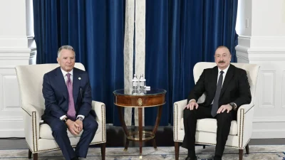  Azerbaycan Cumhurbaşkanı İlham Aliyev, ABD’de Trump’ın Orta Doğu Temsilcisi