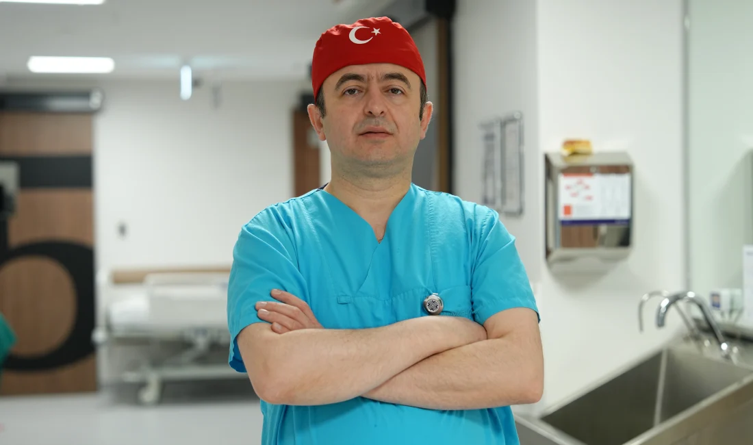 Kapalı Ameliyatla Testis Kanserini Yendi Medipol Bahçelievler Hastanesinde kapalı cerrahiyle gerçekleştirilen operasyonla 19 yaşındaki Ömer