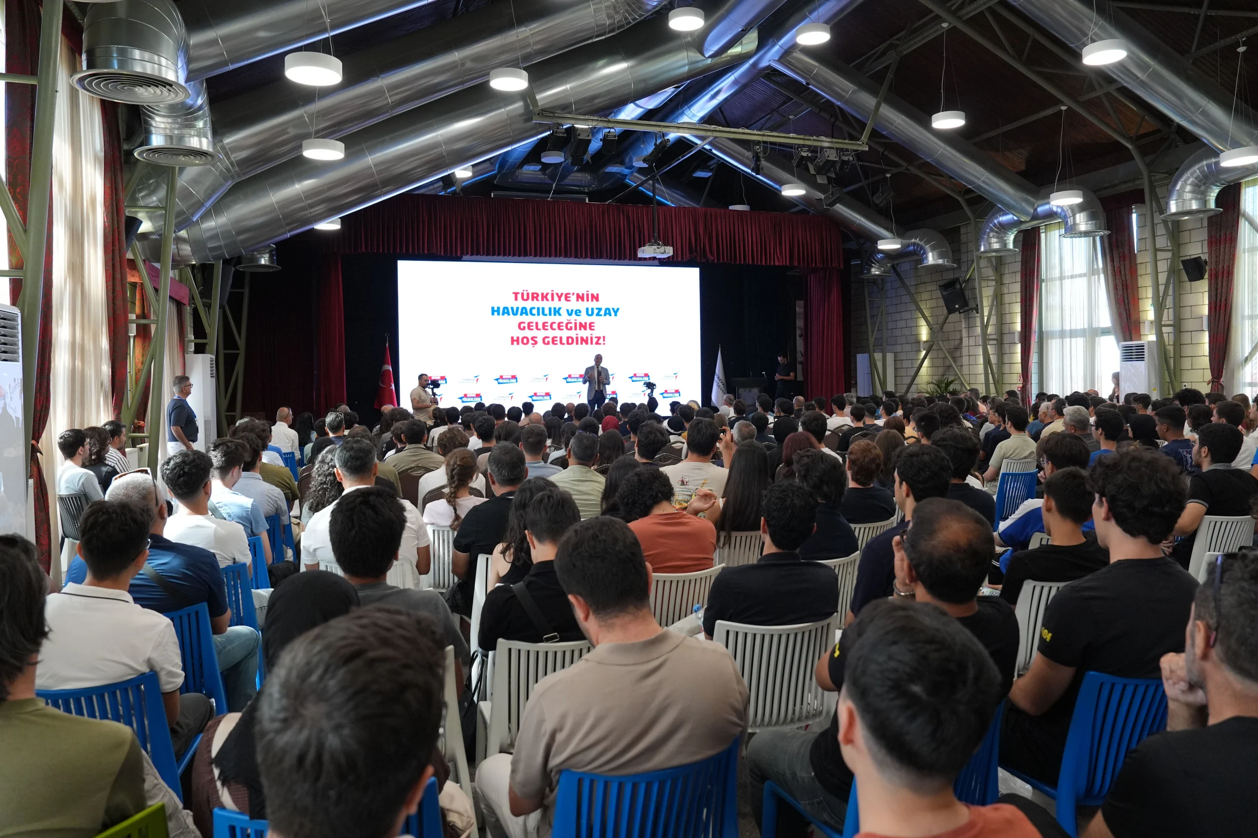 TUSAŞ, YKS’de dereceye giren 250 genç mühendis adayına milli hava