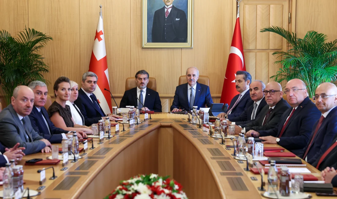 TBMM Başkanı Kurtulmuş: “Filistin’deki soykırıma sessiz kalanlar da suç ortağıdır” TBMM Başkanı Numan Kurtulmuş, Gürcistan Cumhurbaşkanı Kavelaşvili ile görüşmesinde İsrail’in