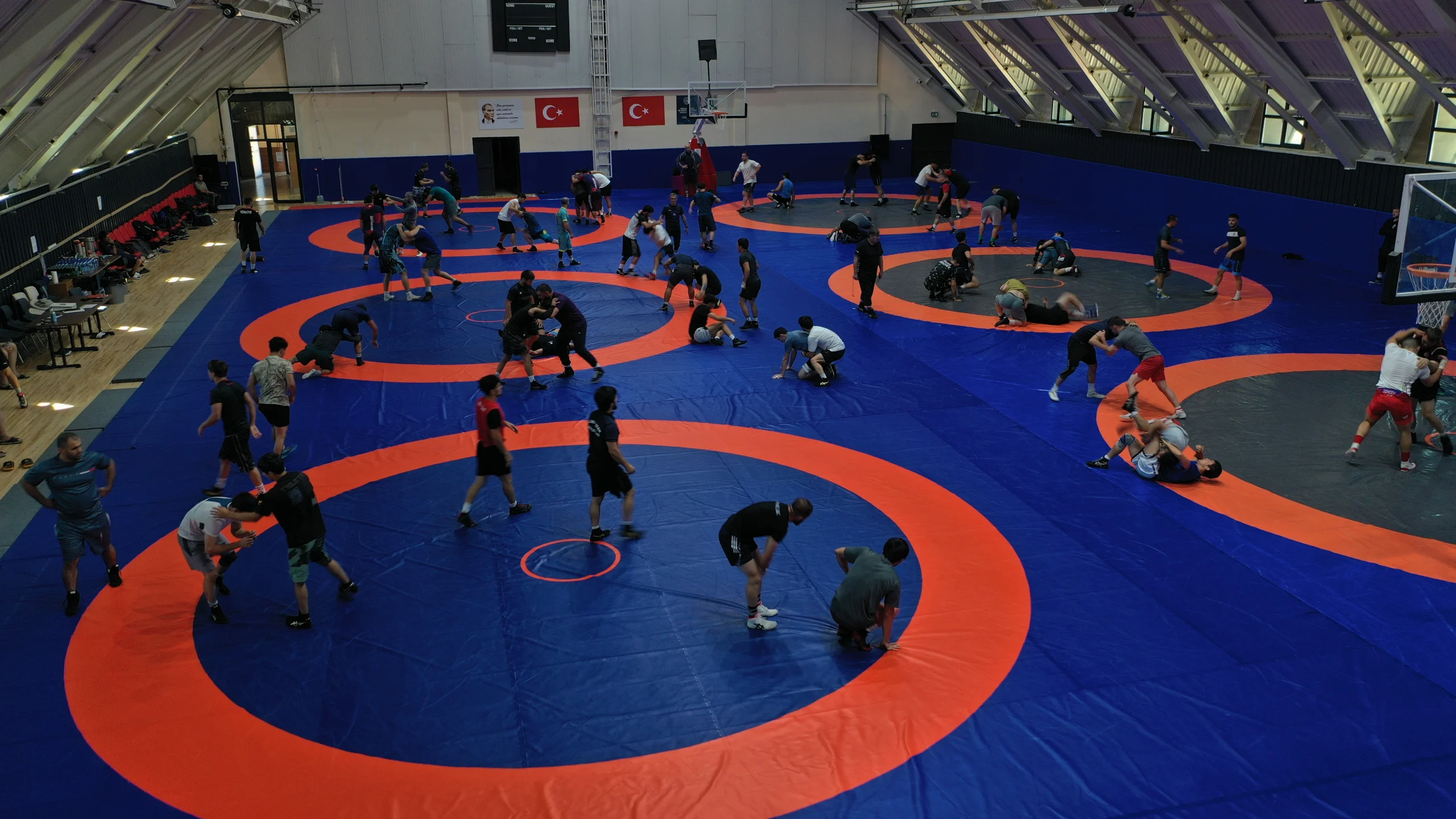 Taha Akgül, milli takımın gençleştiğini belirterek “Madalya değil, mücadele önemli.