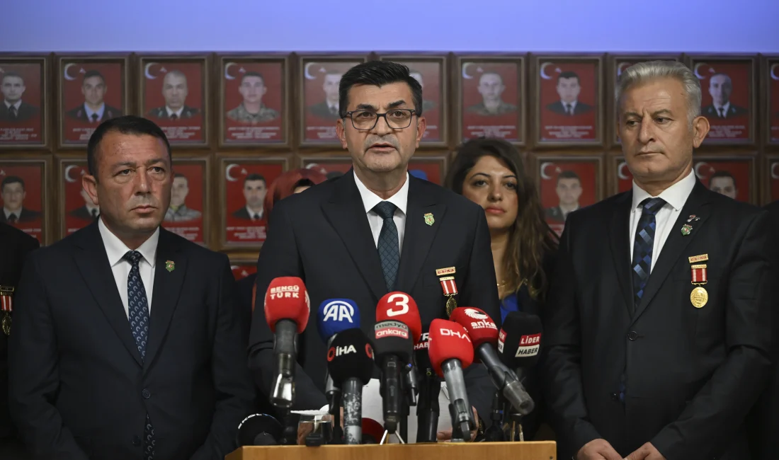 Şehit Aileleri ve Gazilerden “Terörsüz Türkiye” Sürecine Tam Destek Şehit aileleri ve gaziler, terörün tamamen sona ermesi için yürütülen