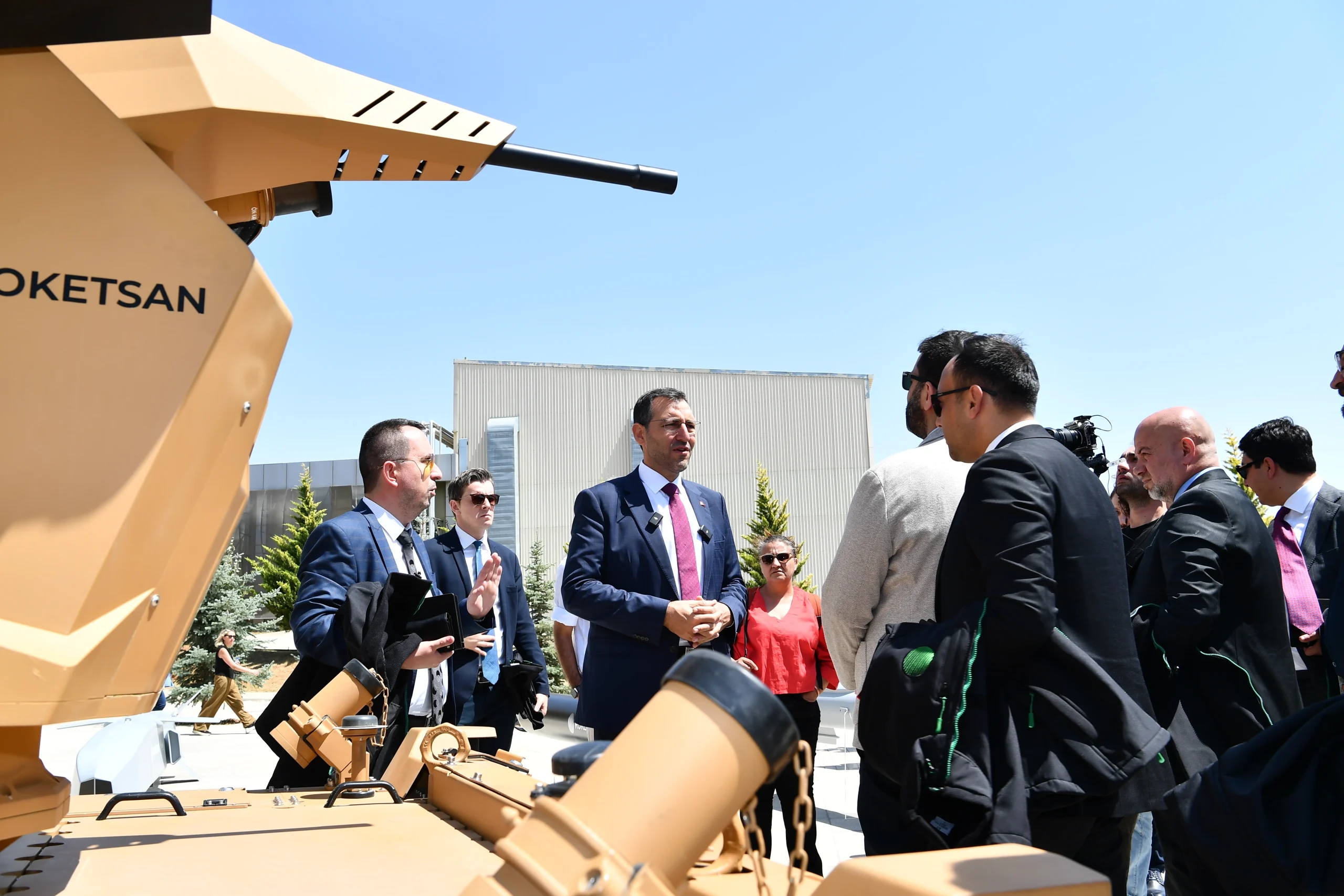 Roketsan, tamamen yerli imkanlarla ürettiği füze ve mühimmatları 50 ülkeye