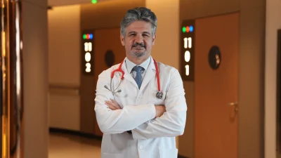 Prof. Dr. Sedat Öktem, yutma bozukluğunun ciddi sağlık sorunlarına yol