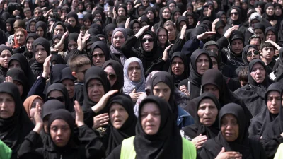 Küçükçekmece’de düzenlenen Erbain Merasimi’nde, Kerbela şehitleri için yürüyüş yapıldı ve