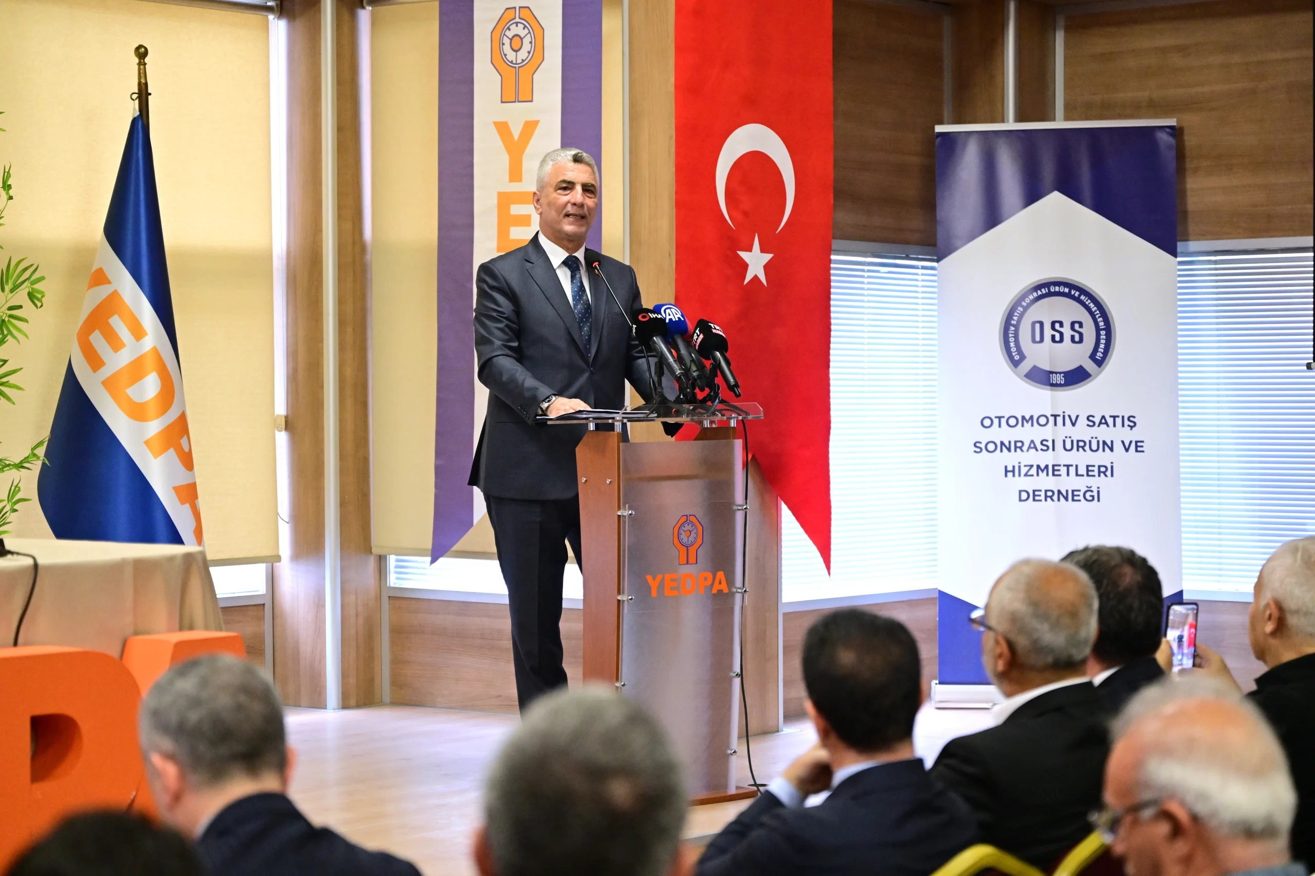 Ticaret Bakanı Ömer Bolat, Türkiye’nin otomotiv ihracatında bu yıl 41