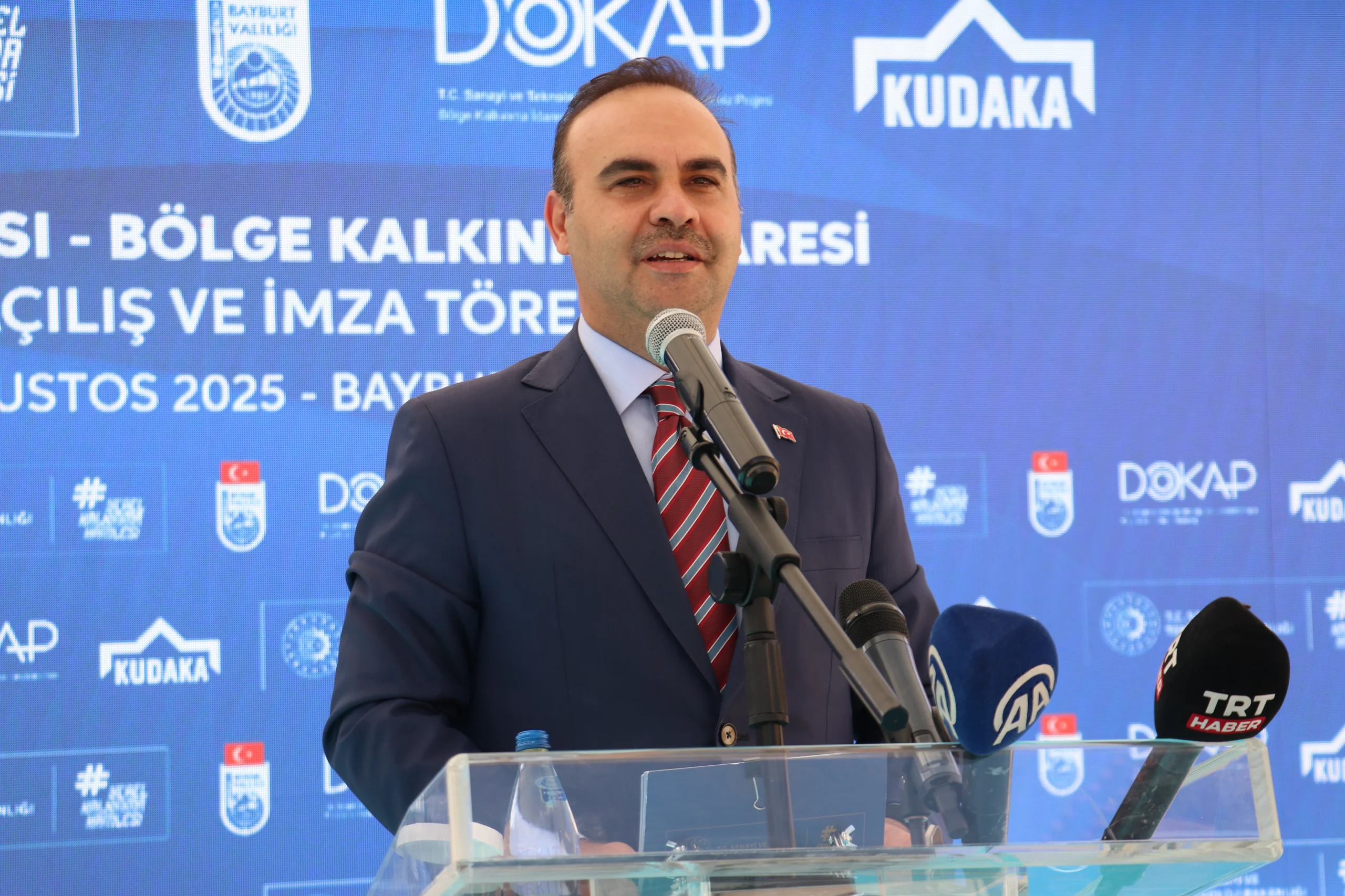 Sanayi ve Teknoloji Bakanı Mehmet Fatih Kacır, Bayburt’ta düzenlenen açılış